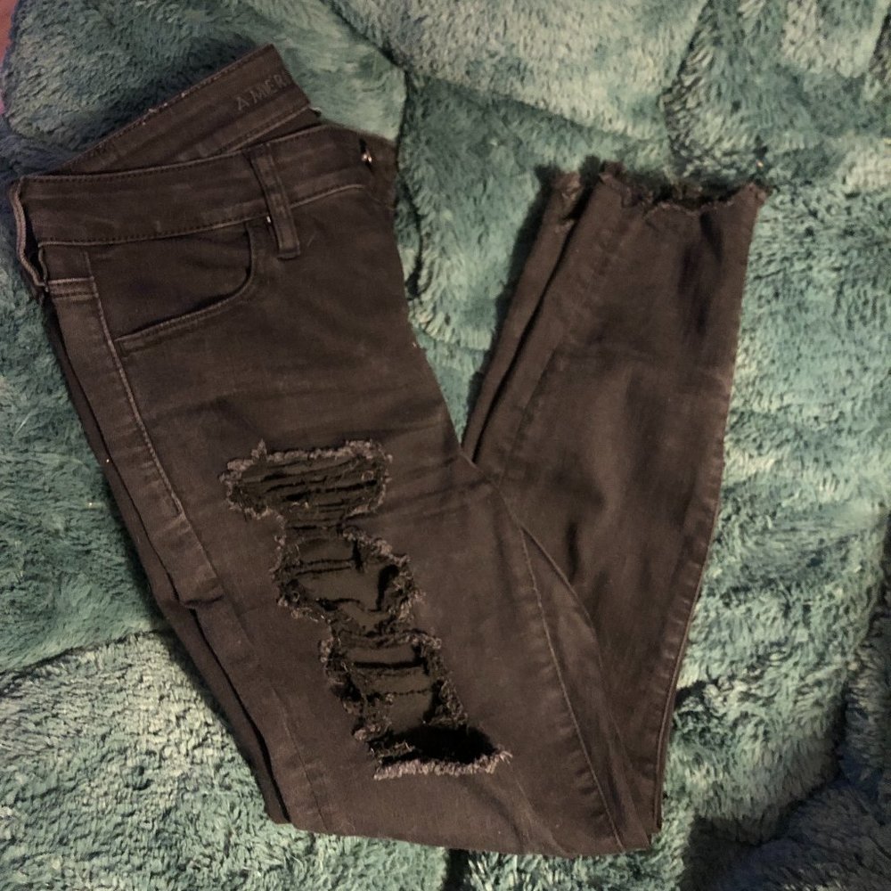 American Eagle- Next Level Black Stretch Skinny Jeans
